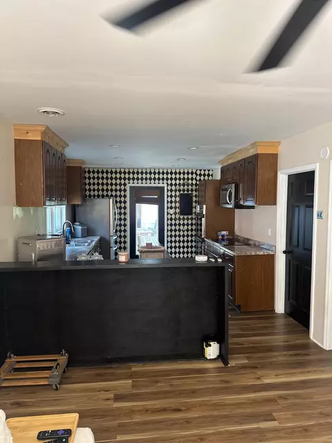 Kitchen - 357 Hwy 522, Baxter, KY 40806 photo 2 of 7
