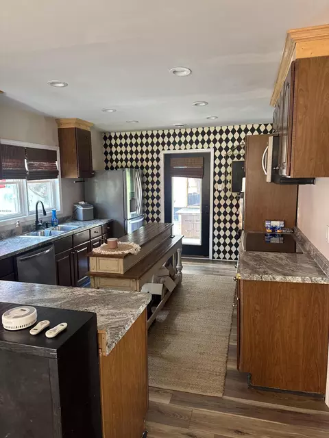 Kitchen - 357 Hwy 522, Baxter, KY 40806 photo 6 of 7