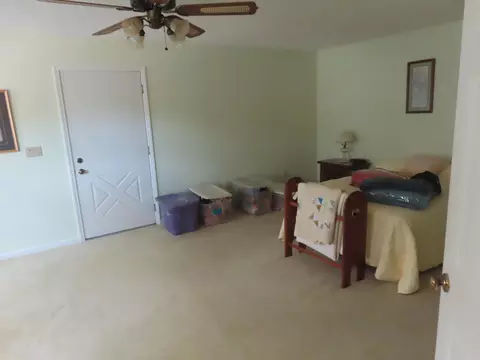Bedroom - 606 Rawcel St, Morehead, KY 40351 photo 5 of 5