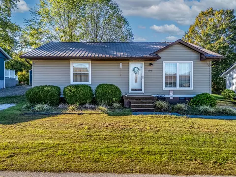 22 Holiday Dr, Vanceburg, KY 41179
