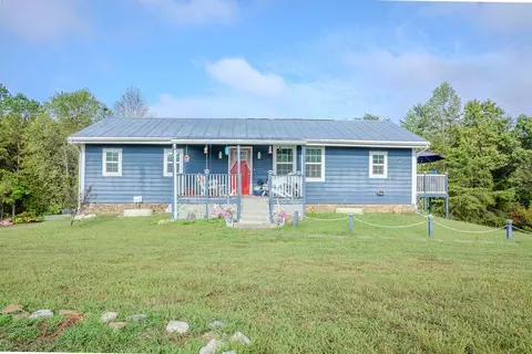 135 Fern Valley Way, Irvine, KY 40336