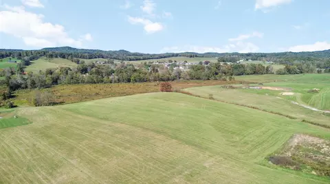 9999 Rough Creek Rd, London, KY 40744
