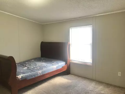 Bedroom - 8707 State Highway 773, Denton, KY 41132 photo 2 of 3