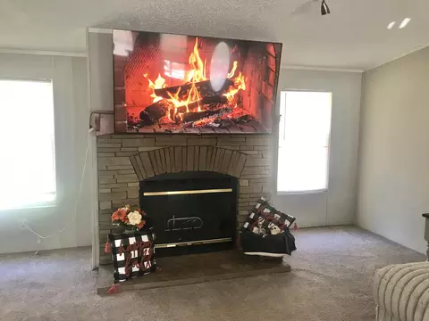 Living - 8707 State Highway 773, Denton, KY 41132 photo 3 of 7
