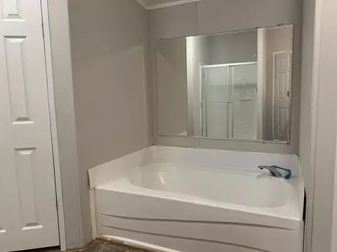Bath - 8707 State Highway 773, Denton, KY 41132 photo 7 of 8