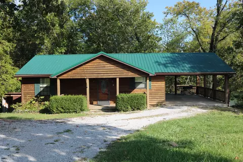 272 Azalea Ct, Carlisle, KY 40311
