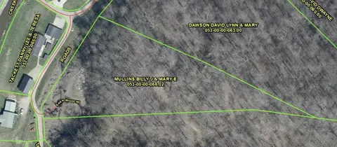 53 Barnwood Rd, Hi Hat, KY 41636