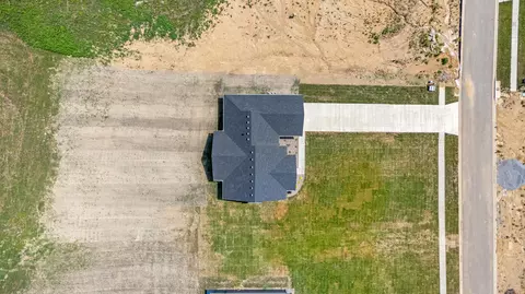 View/Area - 334 Wolverine Way, Richmond, KY 40475 photo 2 of 6