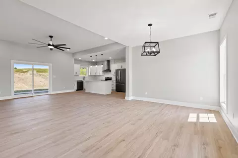 Living - 334 Wolverine Way, Richmond, KY 40475 photo 1 of 6
