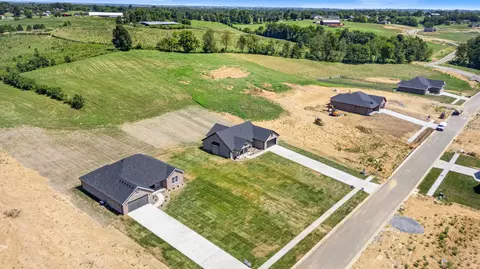 View/Area - 334 Wolverine Way, Richmond, KY 40475 photo 3 of 6