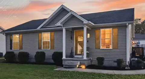 99 Wisteria Ln, Morehead, KY 40351