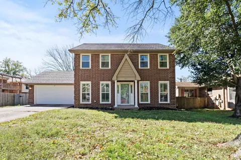 904 Edgewood Ct, Lexington, KY 40515