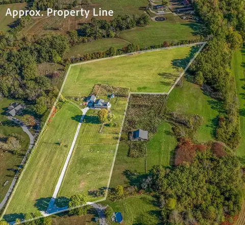 276 Long Branch Rd, Berea, KY 40403