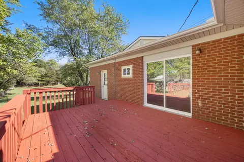 Exterior - 2495 Cincinnati Rd, Georgetown, KY 40324 photo 3 of 7