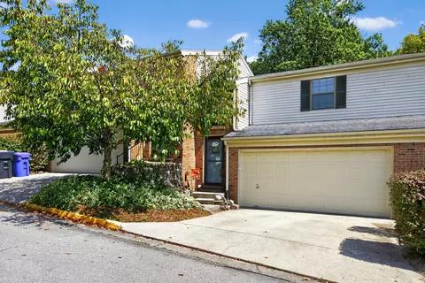 1060 Lakefront Dr, Lexington, KY 40517