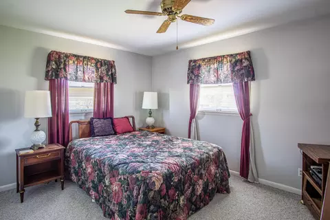Bedroom - 710 Adams St, Corbin, KY 40701 photo 2 of 3