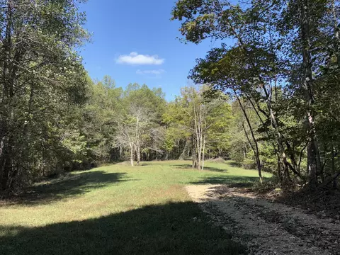 1804 Ky Hwy 1778, Kings Mountain, KY 40442