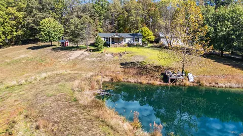 385 Kristin Dr, Clay City, KY 40312