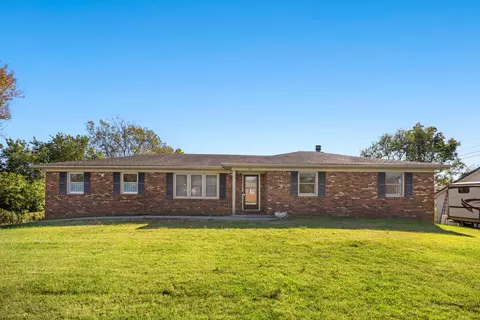 112 Hensley Hts, Harrodsburg, KY 40330