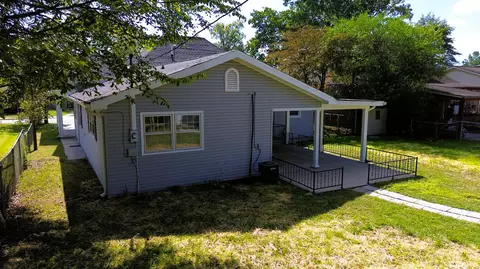 Exterior - 418 Engineer St, Corbin, KY 40701 photo 6 of 6