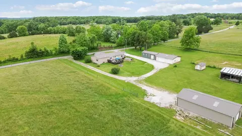 310 Todd Rd, Eubank, KY 42567 photo 4