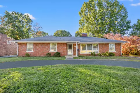 3421 Lansdowne Dr, Lexington, KY 40502