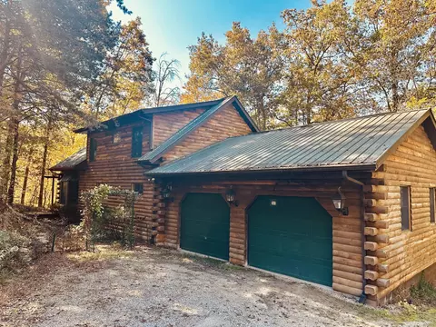 574 Alan Lewis Rd, East Bernstadt, KY 40729