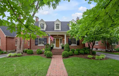 341 Kingsway Dr, Lexington, KY 40502