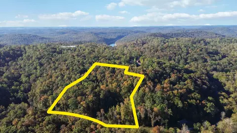 569 Stoneybrook Rd, Burnside, KY 42519