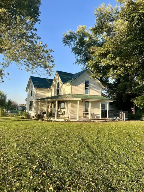 681 Hackett Ridge Rd, Brooksville, KY 41004