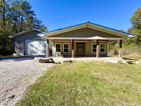 375 Hardwick Rd, Bronston, KY 42518