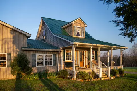 101 Crooked Creek Church Rd, Marion, KY 42064