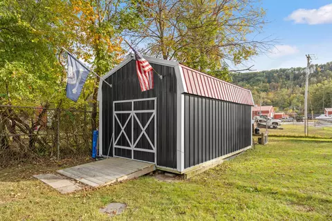 Other - 81 Elm St, Stanton, KY 40380 photo 6 of 6