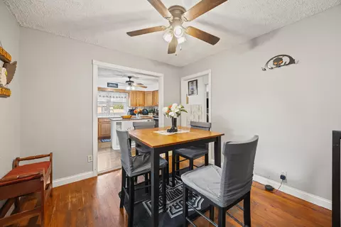 Dining - 81 Elm St, Stanton, KY 40380 photo 2 of 2