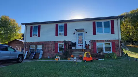 90 Birdie Ln, Mount Vernon, KY 40456