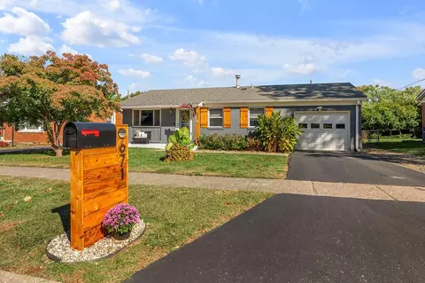 671 Halifax Dr, Lexington, KY 40503