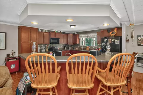 Kitchen - 569 Bethany Rd, Campton, KY 41301 photo 3 of 6