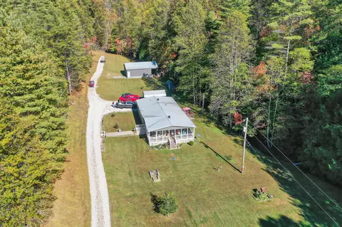 View/Area - 569 Bethany Rd, Campton, KY 41301 photo 7 of 8