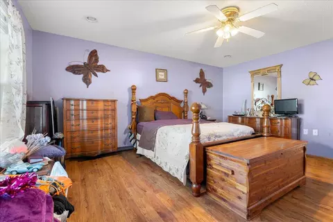 Bedroom - 36 Fieldstone Dr, Corbin, KY 40701 photo 2 of 6