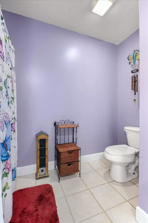 Bath - 36 Fieldstone Dr, Corbin, KY 40701 photo 2 of 4