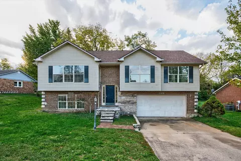 224 Vicksburg Dr, Nicholasville, KY 40356