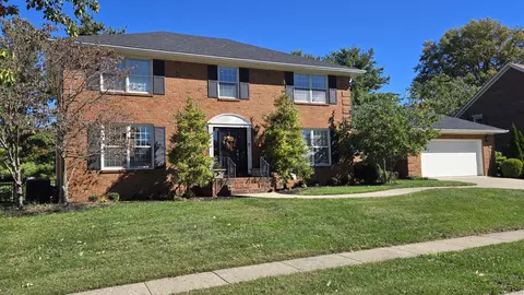 2106 Bahama Rd, Lexington, KY 40509