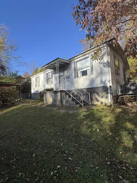 237 Brown St, Cumberland, KY 40823