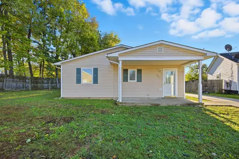 405 St John Ct, Lexington, KY 40511