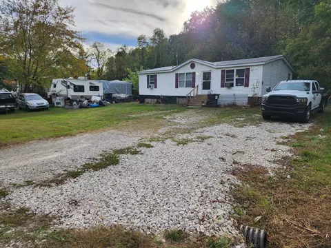 191 Pleasant Vly, Morehead, KY 40351