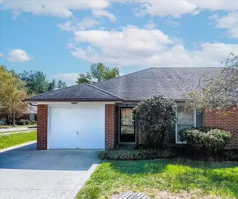 3780 Kenesaw Dr, Lexington, KY 40515