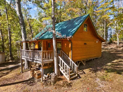 0 SE Redbud Ln, Frenchburg, KY 40322