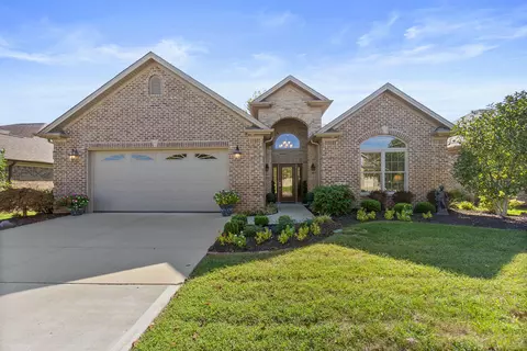 104 Clubhouse Dr, Georgetown, KY 40324