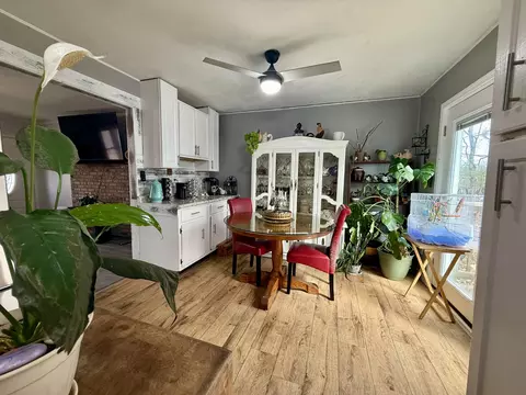 Kitchen - 54 Everett Ball Rd, Pine Knot, KY 42635 photo 2 of 3