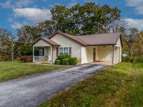 108 Poplar Ct, West Liberty, KY 41472